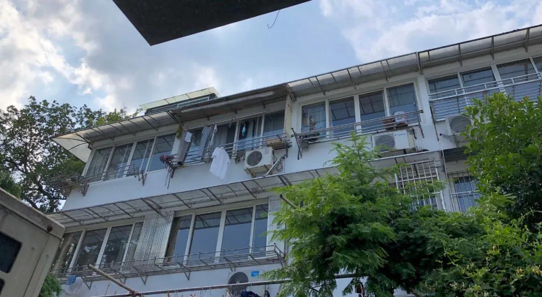 法拍房有人法拍房背后的故事，那些与拍卖房产有缘的人